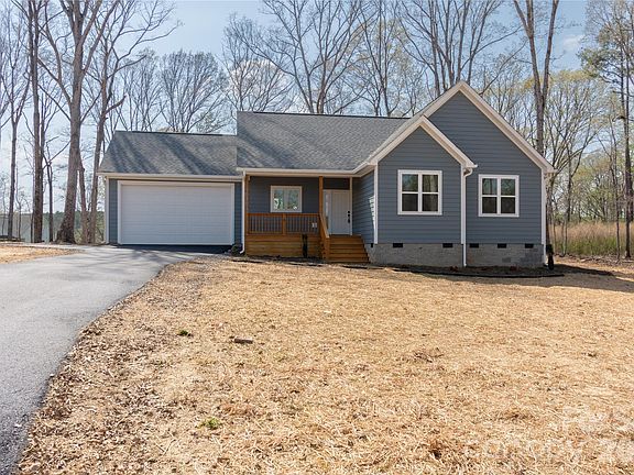 3rd image of 10303 Sycamore Rd #90