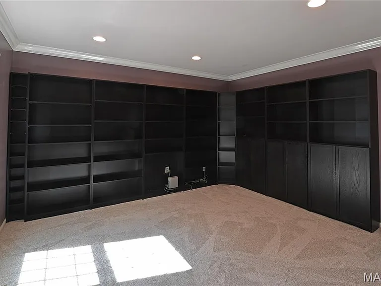 1419 Sawyers Trail Ct — Photo 3