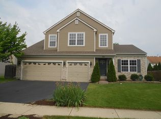 155 Norwich Dr, Bartlett, IL 60103