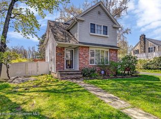 728 Highland Ave, Clarks Green, PA 18411