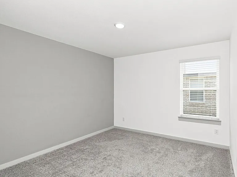 1826 Plantation Pl — Photo 9