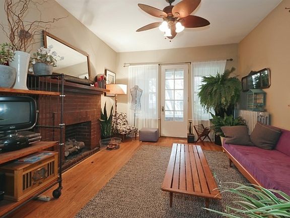 4th image of 2110 W Belle Plaine Ave #1