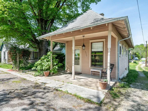 8225 N Market St, Stinesville, IN 47464