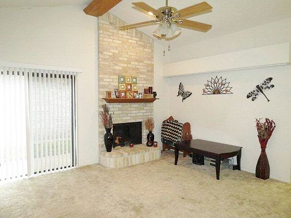 2nd image of 126 Cabana Dr