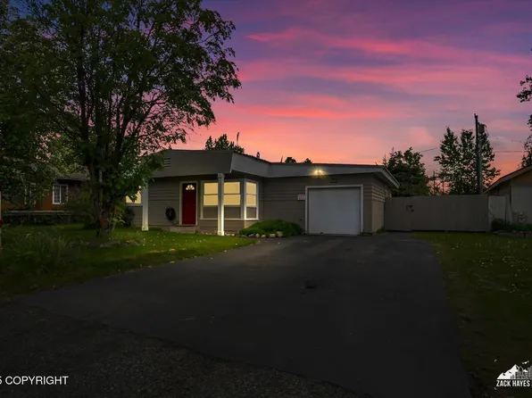 4313 Lois Dr, Anchorage, AK 99517