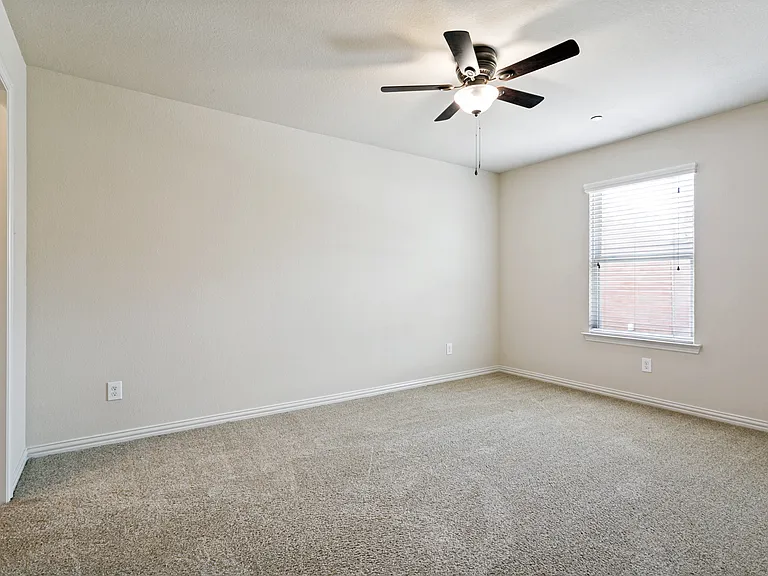 2205 Carlisle St — Photo 12