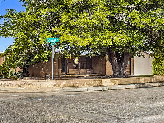 2nd image of 2801 Alvarado Dr NE