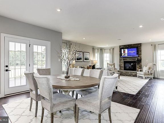 2nd image of 3000 Mistmeadow Dr