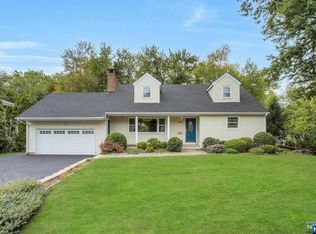 394 4th Ave, Westwood, NJ 07675