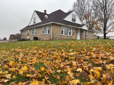 1828 Lacey Road, South Wayne, WI, 53587