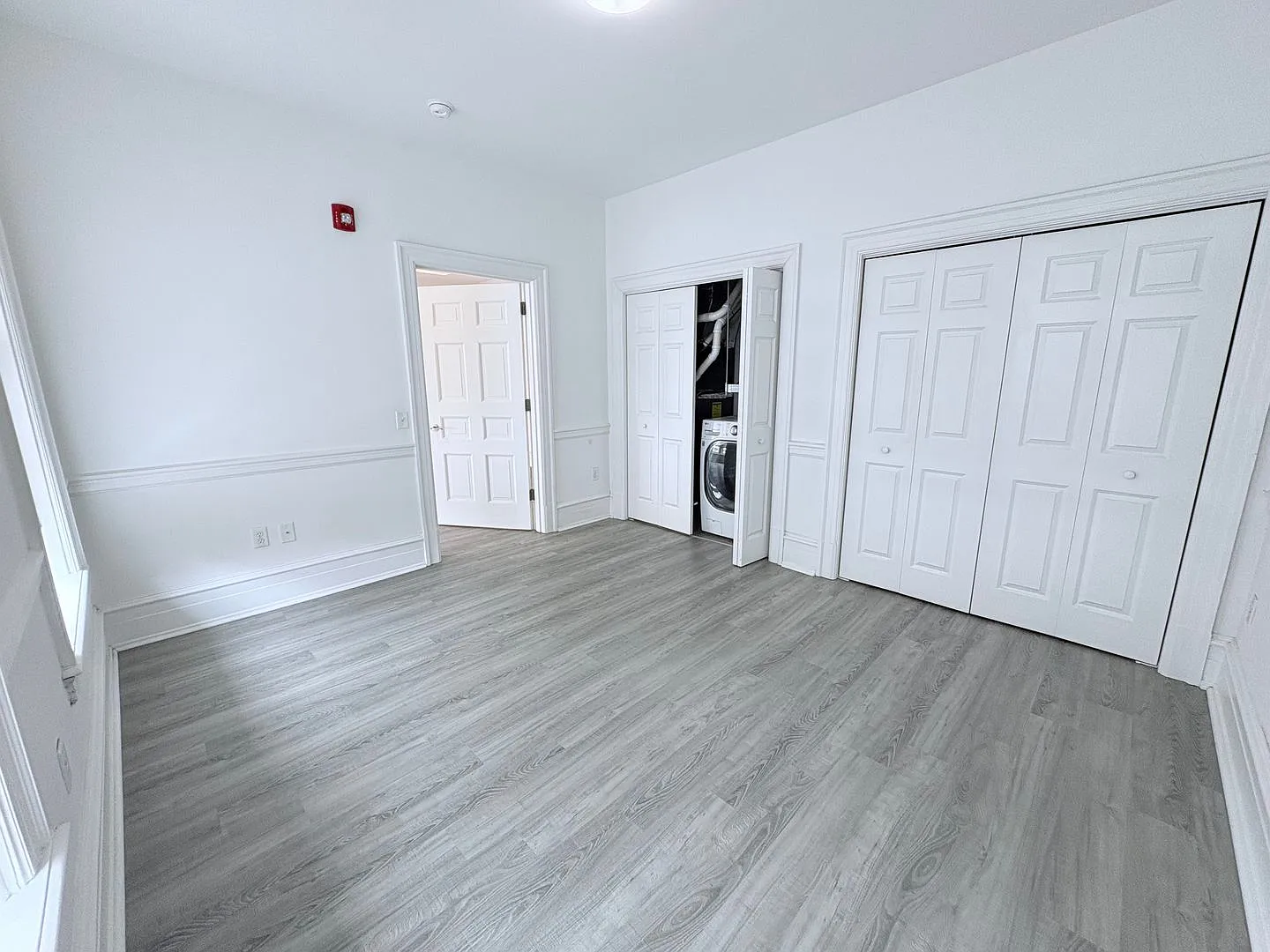 19 N Duke Street — Photo 4