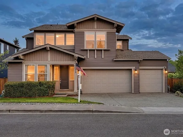 2342 NE Winlock Way, Poulsbo, WA 98370