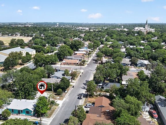3rd image of 515 SW 25TH ST LOT 392
