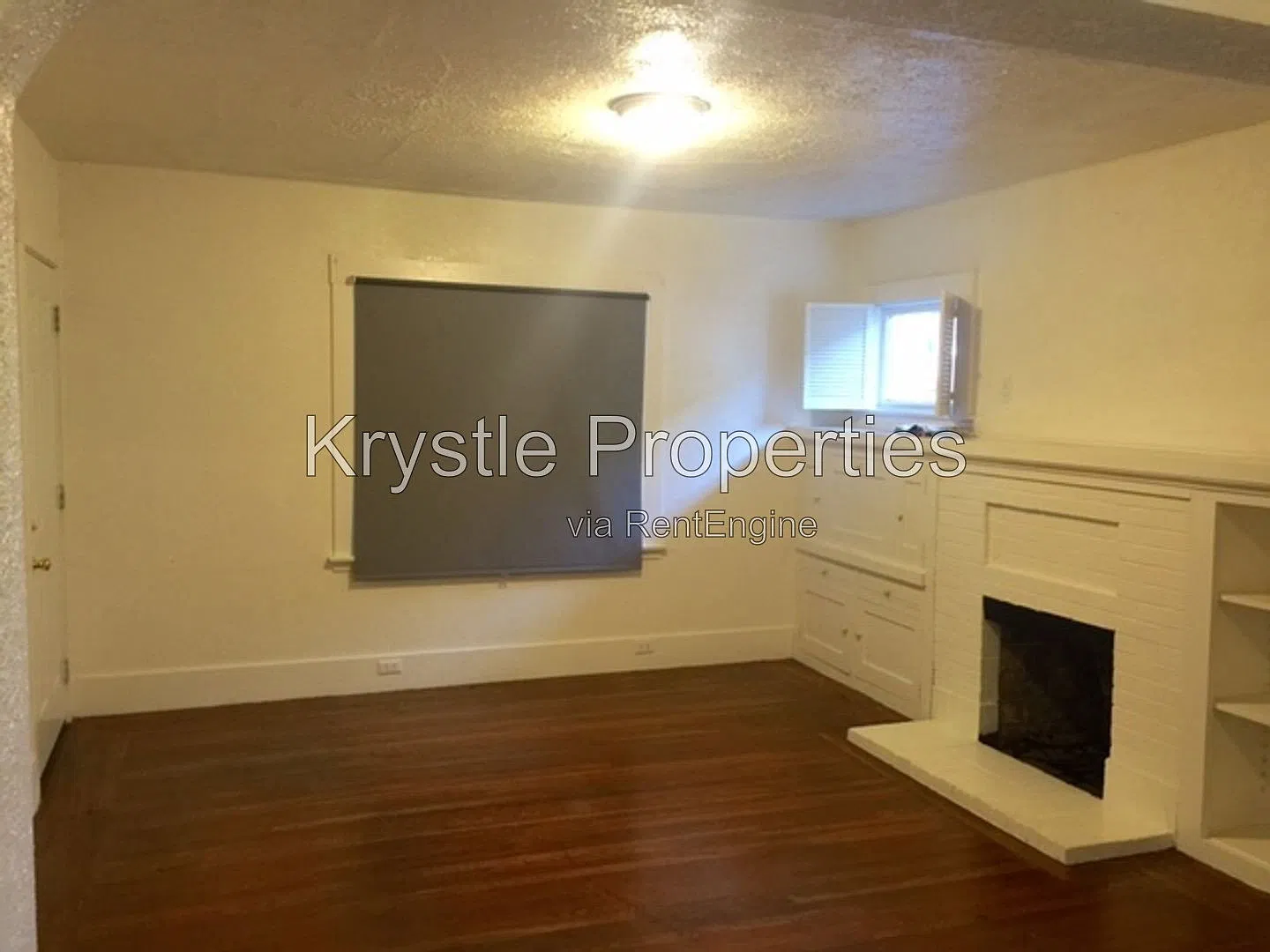 2 bed, 1.0 bath, 990 sqft, $2,400 — Photo 4