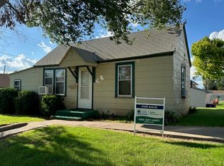 1052 9th St, Alva, OK 73717