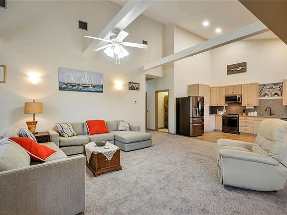 5th image of 810 N Beach Blvd