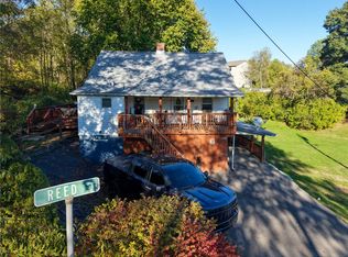 134 Reed St, Burgettstown, PA 15021