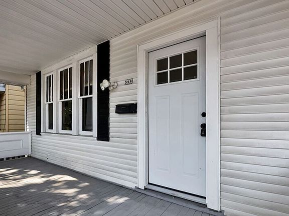3rd image of 588 Frebis Ave
