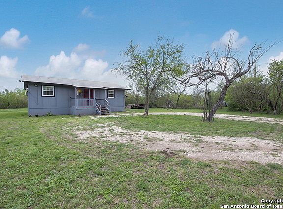 3rd image of 189 County Road 4647