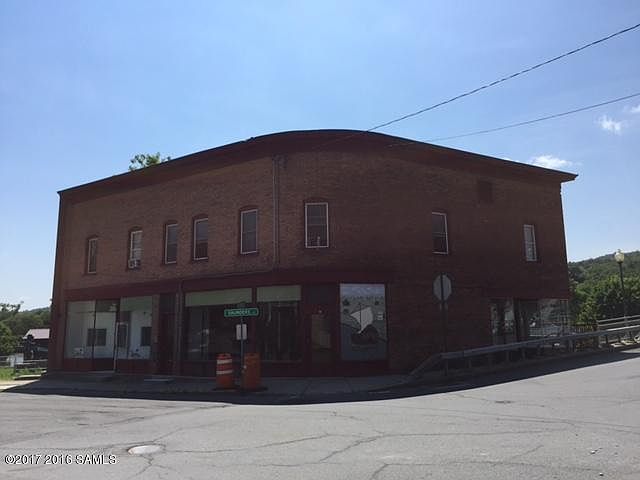 2nd image of 24 Williams St