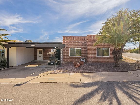 2nd image of 515 W Paseo Solana