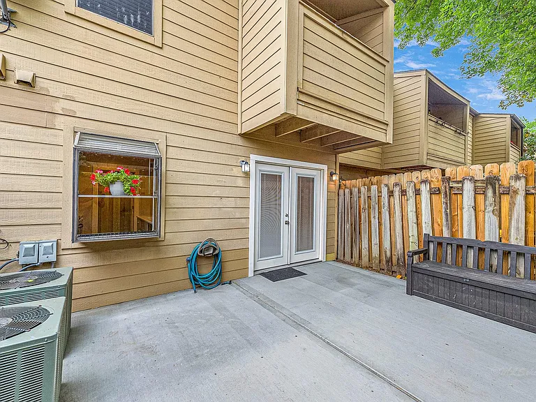 1500 Sandy Springs Rd #35 — Photo 23