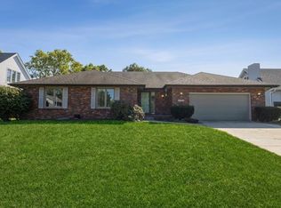 10820 Clark St, Clive, IA 50325