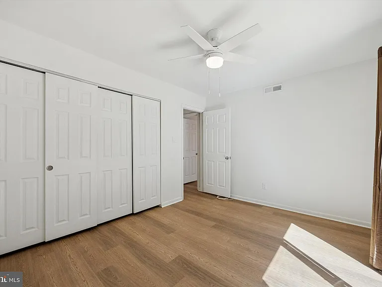 153 Parker Ave #B — Photo 22