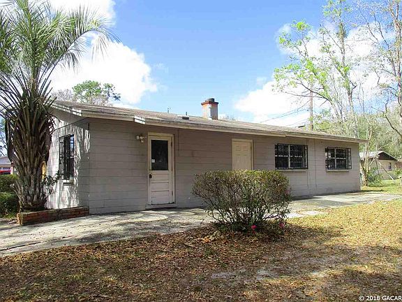 2nd image of 1636 SE 12th Pl
