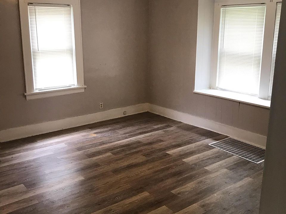 1st image of 1282 Pondview Ave #1