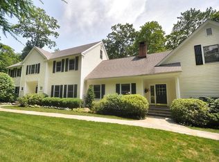 191 Smith Ridge Rd, New Canaan, CT 06840