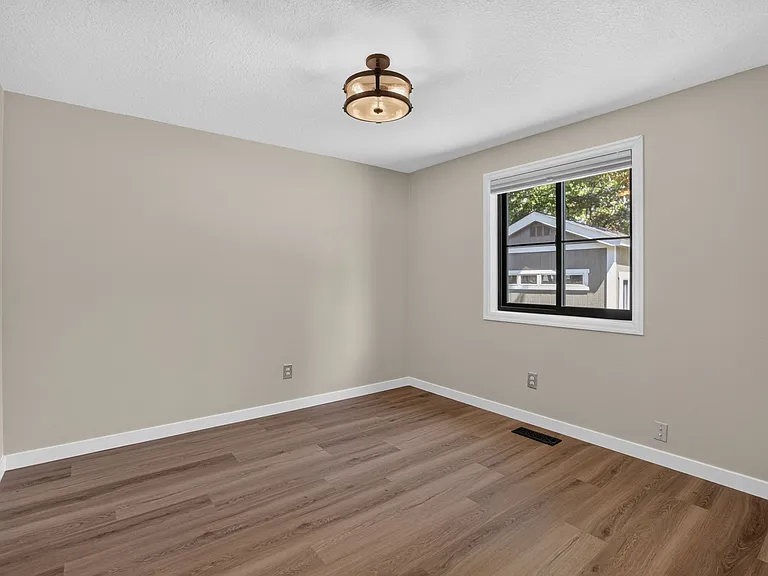 15863 SW Baler Way — Photo 16