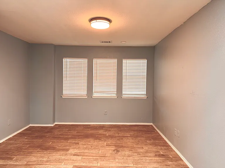 7301 Paleon Dr — Photo 13