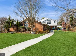 7908 Ivy Ln, Baltimore, MD 21208