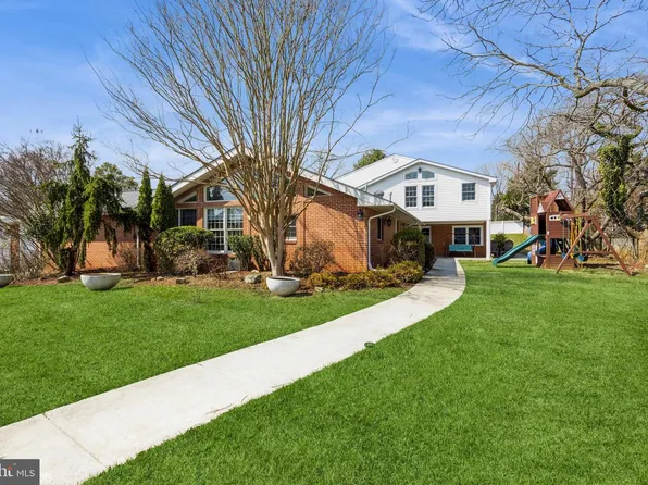 7908 Ivy Ln, Baltimore, MD 21208
