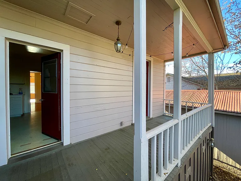 111 North St — Photo 10