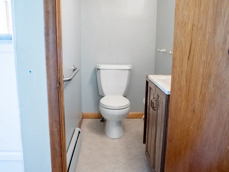 102 Brooklane Dr — Photo 12