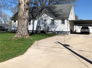 4075 NE 44th Dr, Des Moines, IA 50317