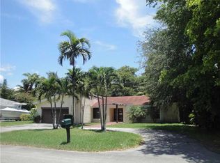 7315 SW 96th St, Pinecrest, FL 33156