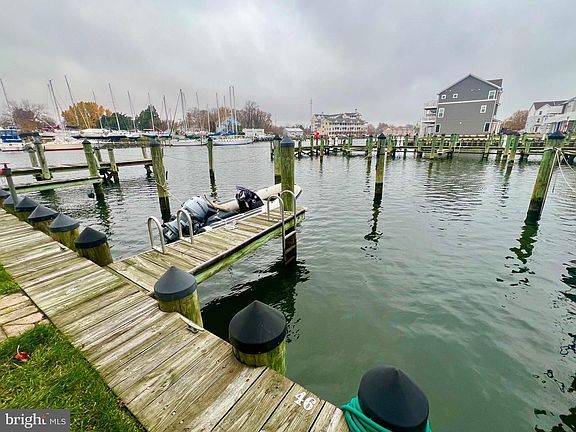 2nd image of 326 Shipyard Dr #84