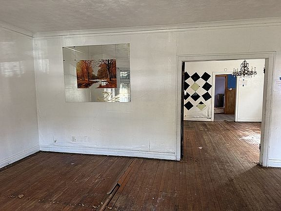5th image of 8119 S Wolcott Ave