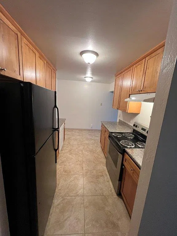 2 bed, 950 sqft, $2,100 — Photo 4