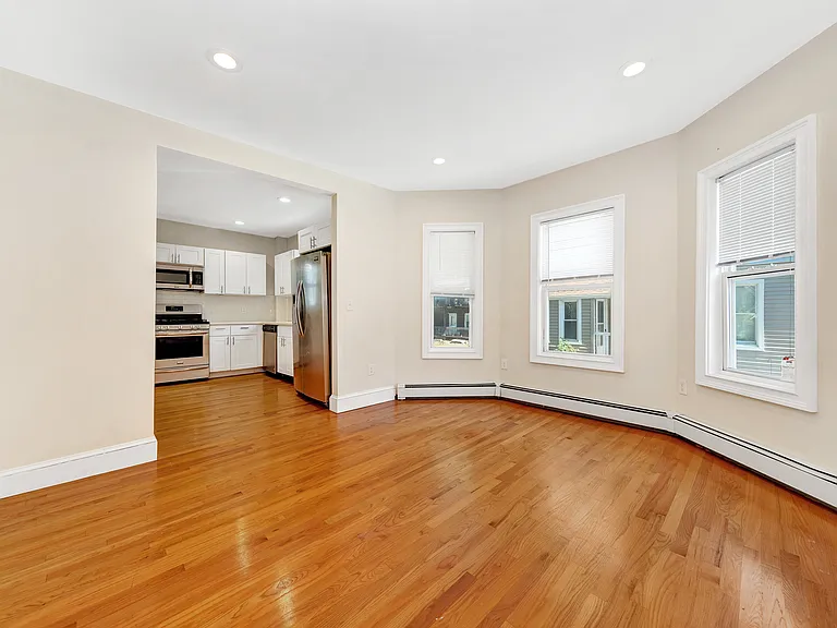9-11 Winter Hill Rd #1 — Photo 14