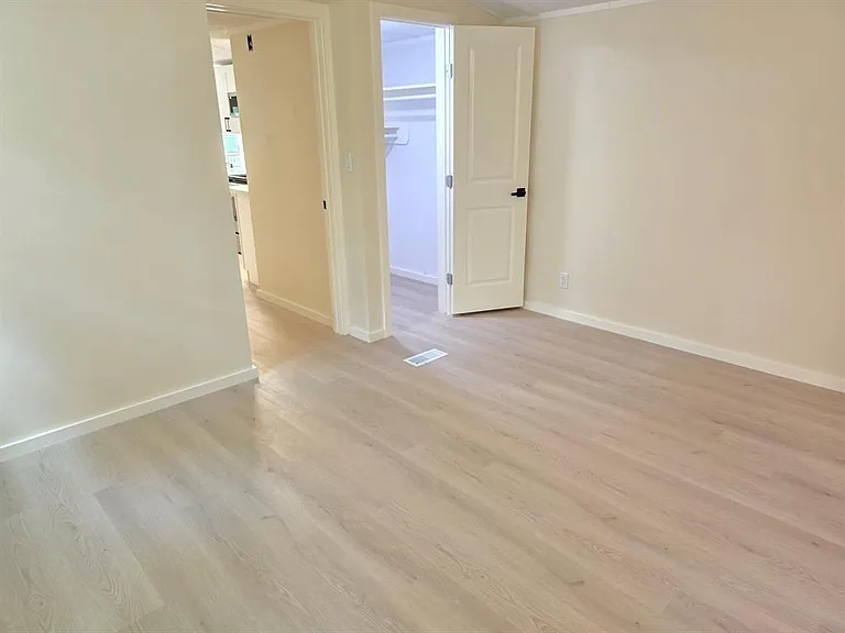 5060 Evergreen Forest Ln — Photo 8