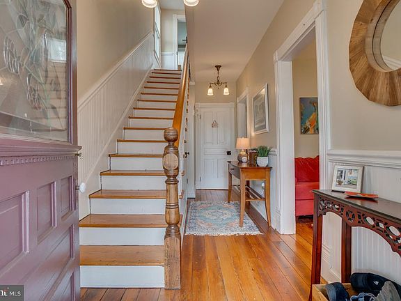 5th image of 1403 Caroline St