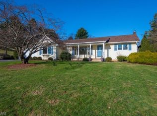 58 Fairmount Rd E, Califon, NJ 07830