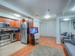 1504 21st St NW #T-3, Washington, DC 20036