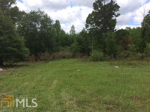 1st image of 200 Silk Ln
