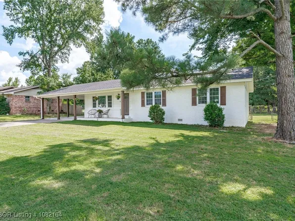 1723 N 52nd St, Fort Smith, AR 72904