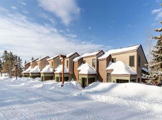 542 Moose Mountain Dr, Lutsen, MN 55612